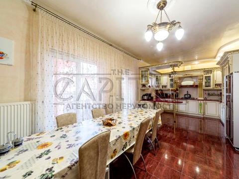 будинок за адресою Лісна