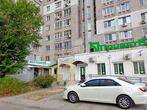 комерційна за адресою Старих Каменів вул. (Висоцького), 2