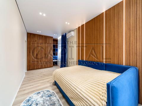 будинок за адресою с. Нові Безрадичі, Жовта