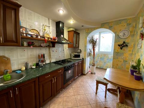 квартира за адресою Героїв просп., 9