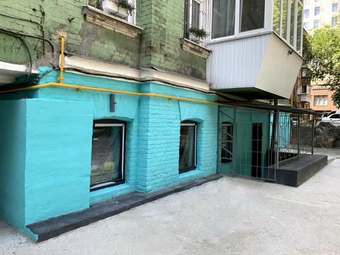 коммерческая по адресу Жилянская ул., 60