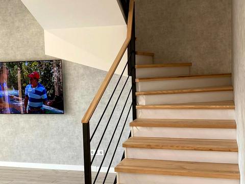 будинок за адресою Грушевського вул.