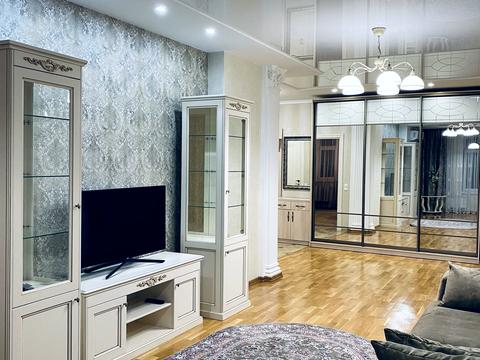 квартира за адресою Святотроїцька вул., 94