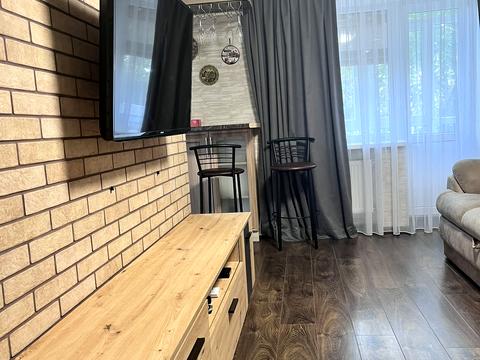 квартира за адресою Любомира Гузара вул. (Комарова), 12