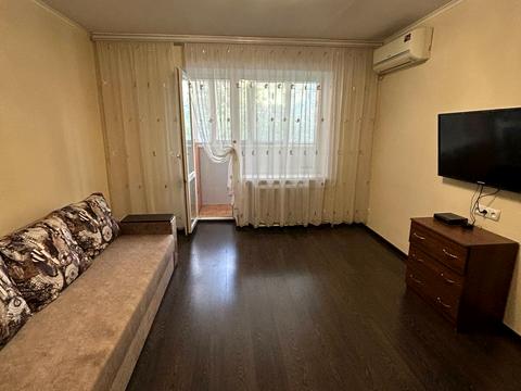 квартира за адресою Кирила Осьмака вул., 43