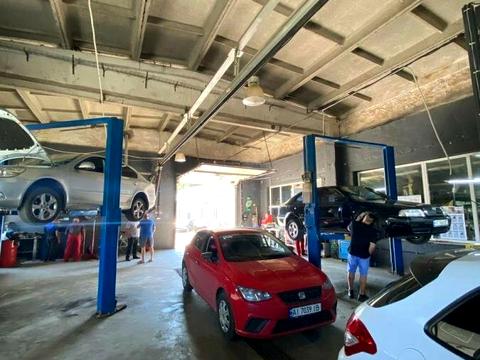 коммерческая по адресу Евгения Коновальца ул., 433