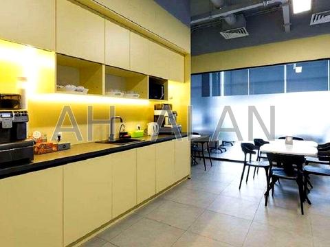 комерційна за адресою Левка Лук'яненка вул. (Маршала Тимошенка), 21