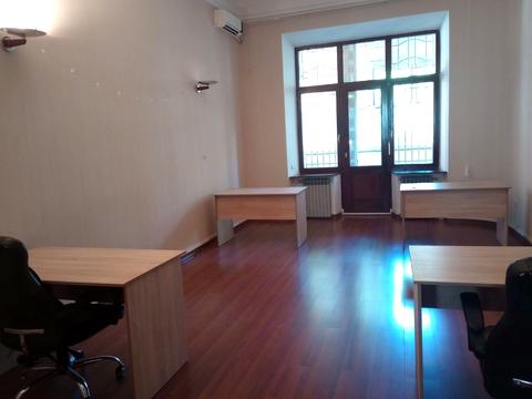 коммерческая по адресу Французский бульв., 11