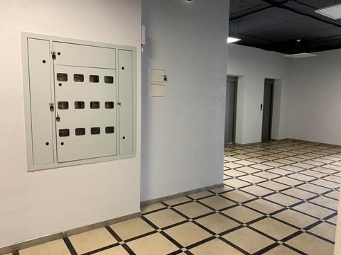 комерційна за адресою Зарічанська вул., 3/4