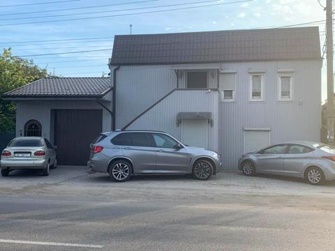 комерційна за адресою Передова вул., 90