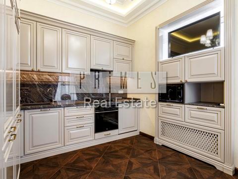 комерційна за адресою Шота Руставелі вул., 3