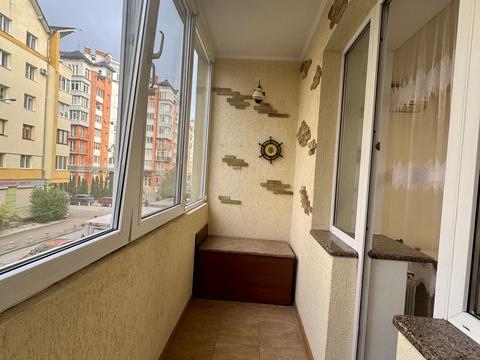 квартира за адресою Володимира Великого вул., 10