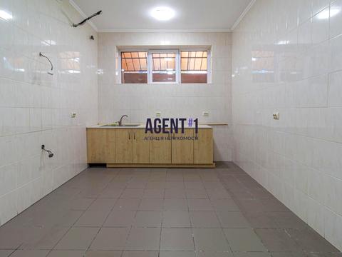 комерційна за адресою Волинська вул., 8