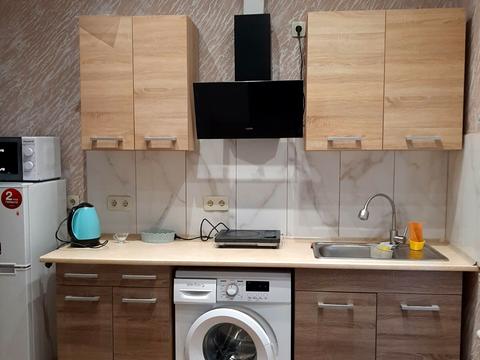 квартира за адресою Утьосова вул., 10