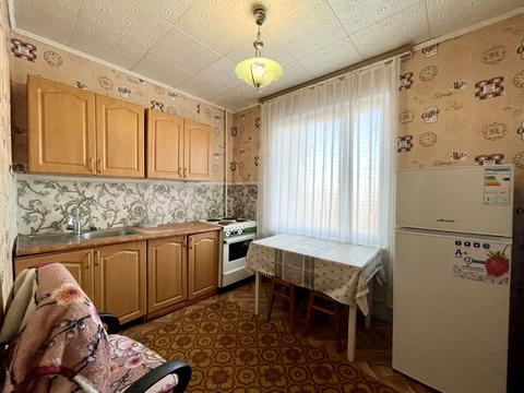 квартира за адресою Космонавтів вул., 138Г