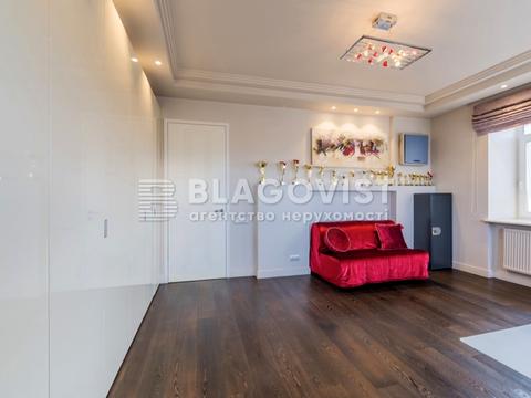 квартира за адресою Почайнинська вул., 70