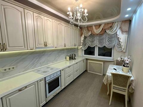 квартира за адресою Володимира Наумовича вул. (Антонова-Овсієнка), 4