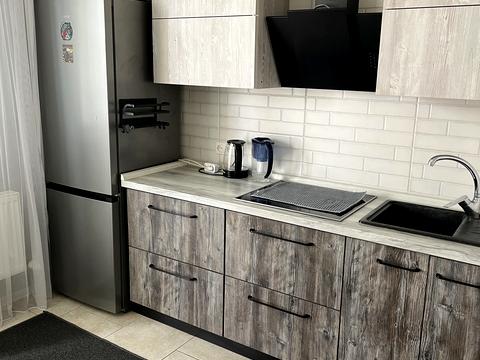 квартира за адресою Воробьева, 1б