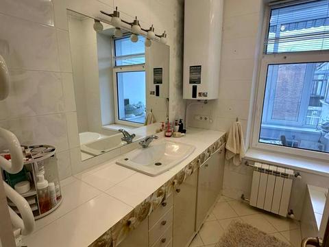 квартира за адресою Шовковична вул., 32/34
