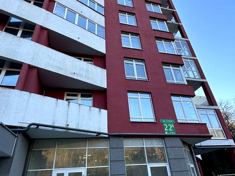 комерційна за адресою Василя Стуса вул. (), 22а
