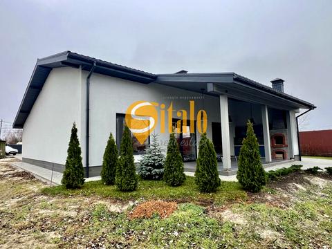 будинок за адресою с. Вишеньки, Центральная