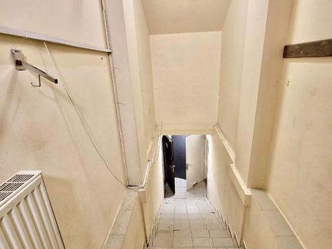 коммерческая по адресу Большая Арнаутская ул., 61