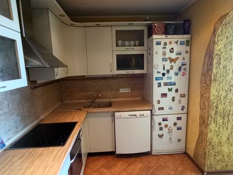 квартира за адресою Червоної Калини просп. (Володимира Маяковського), 89