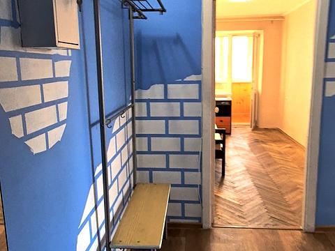 квартира за адресою Ореста Левицького вул. (Академіка Курчатова), 11