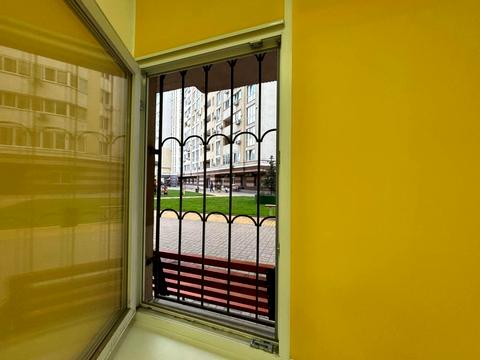 комерційна за адресою Олександрівська вул., 1