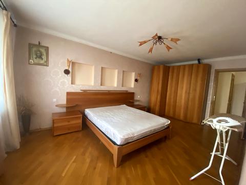 квартира за адресою Дніпро, Джинчарадзе, 4