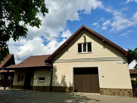 дом по адресу Профспілкова ул., 55