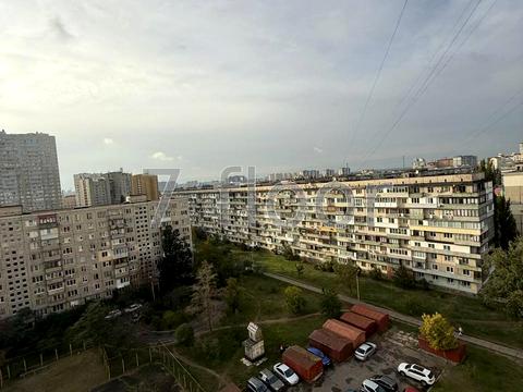 квартира за адресою Героїв полку "Азов" вул. (Маршала Малиновського), 7-А