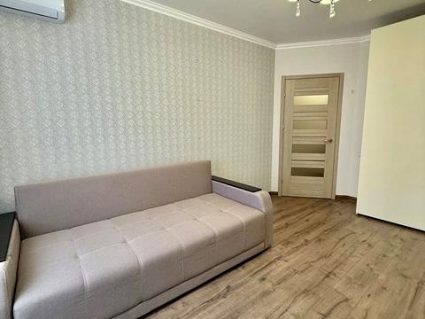 квартира по адресу Небесной Сотни просп. (Маршала Жукова), 7