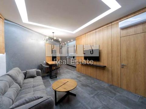 квартира за адресою Лабораторний пров., 7