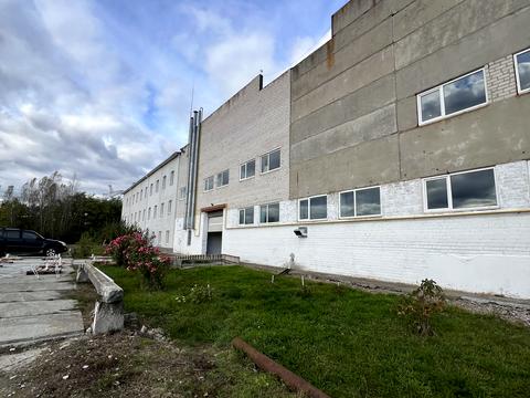 комерційна за адресою Лісова вул. (Пархоменка), 1