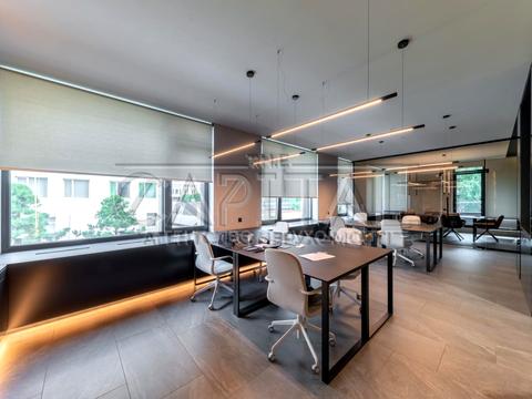 коммерческая по адресу Calle Dilova ул. (Димитрова), 1/2