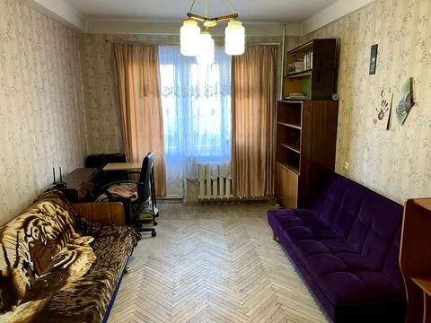 квартира за адресою Ореста Левицького вул. (Академіка Курчатова), 15