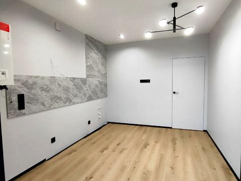 квартира по адресу Возрождения просп., 50а