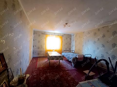 будинок за адресою Центральна, 1