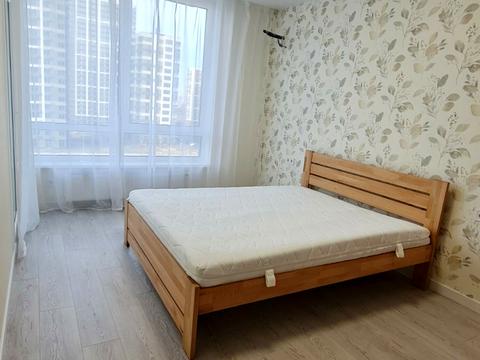 квартира по адресу Олександра Олеся ул., 5-А