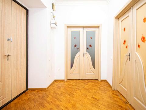 квартира за адресою В'ячеслава Чорновола вул., 2