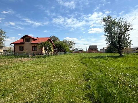 будинок за адресою с. Назавизів, Грушевського, 116