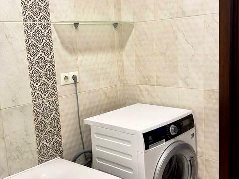 квартира за адресою Надрічна вул., 2