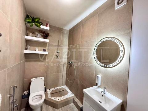 комерційна за адресою Соборності просп. (Возз'єднання), 30