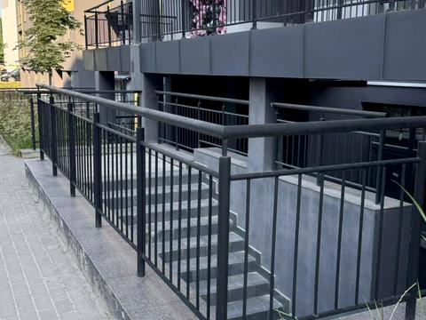 коммерческая по адресу Зализничная ул., 9-А