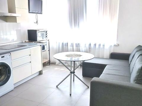 квартира за адресою Миколи Бажана просп., 10