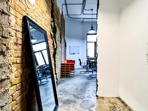 коммерческая по адресу Михайловский пер., 9-А