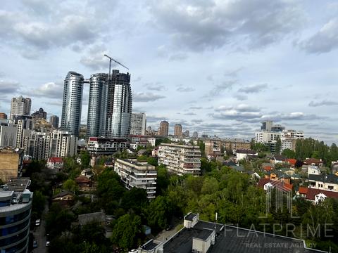квартира за адресою Джона Маккейна вул. (Івана Кудрі), 7