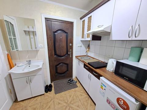 квартира за адресою Іванни Блажкевич вул., 2