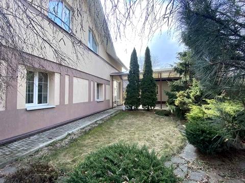 будинок за адресою Героїв Рятувальників вул. (Володі Дубініна), 3